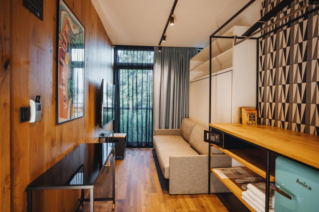 City Glamping By One66 Hotel Ljubljana Buitenkant foto