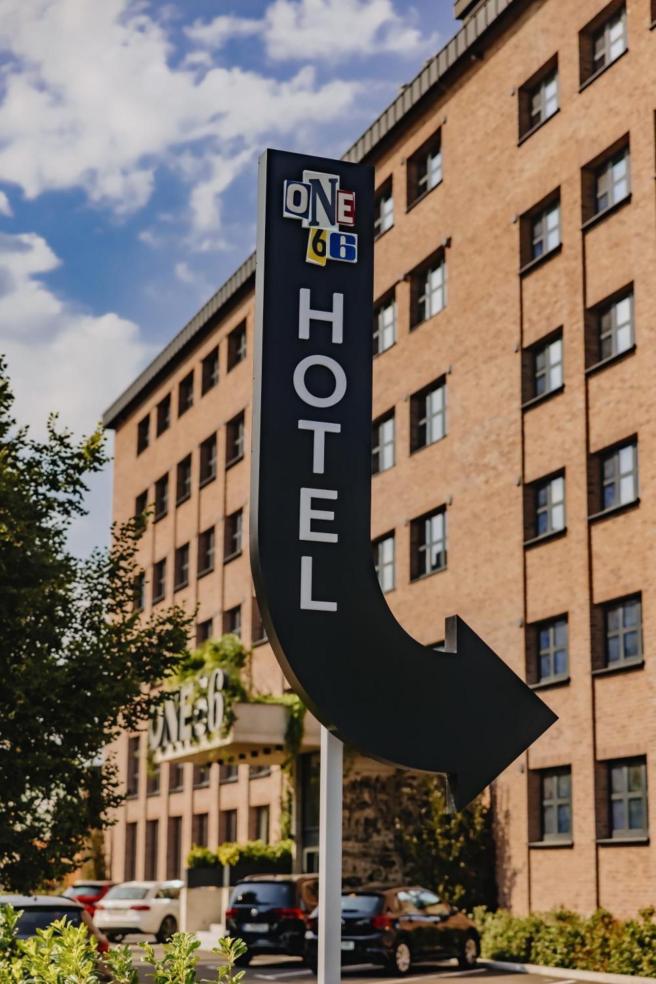 City Glamping By One66 Hotel Ljubljana Buitenkant foto